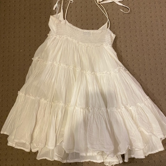 white flowy summer dress - Picture 2 of 2